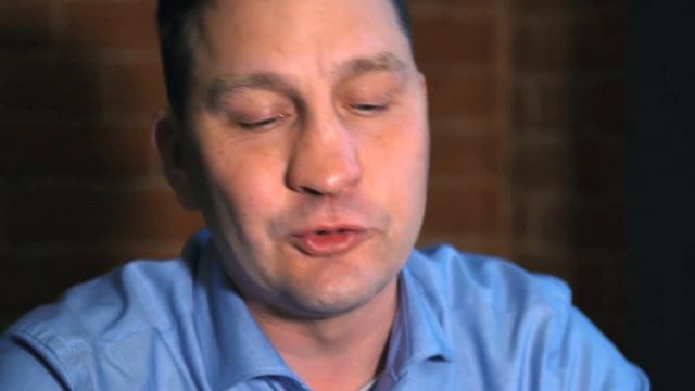 Обзор игристого вина La Cetra Brut из Бристоль