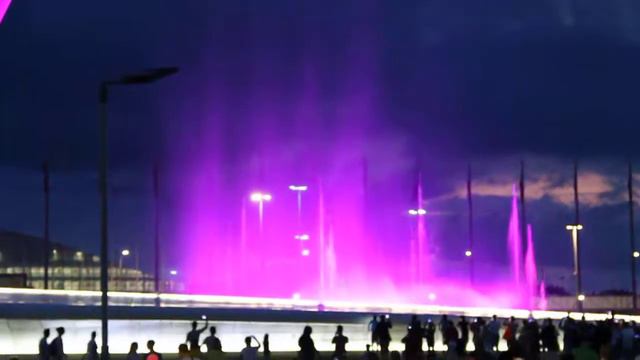 Шоу фонтанов в Олимпийском парке Сочи смотреть онлайн