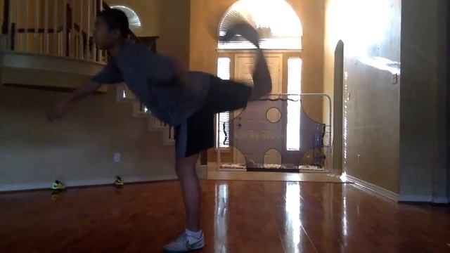 Soccer Juggle Trick 3 смотреть онлайн