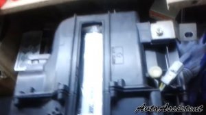 AvtoAssistent - Замена салонного фильтра Honda Stepwgn и т.п.