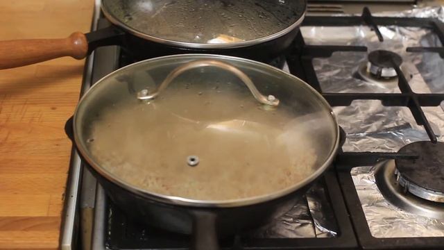 Гречневая каша с мясом(с мясной подливкой-соусом) смотреть онлайн