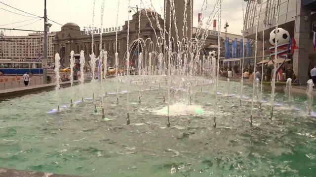 Фонтан в Москве Поющий Музыкальный Киевский Вокзал ТЦ Европейский Метро Киевская Площадь Европы смотреть онлайн
