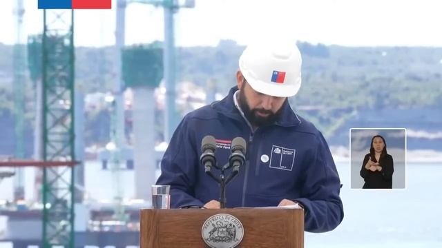 Chiloé: Presidente Gabriel Boric visita obras del Puente Chacao. смотреть онлайн