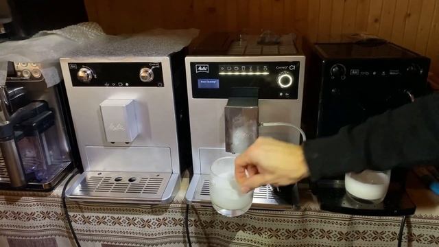 Тест ручного и автоматического капучинатора на кофемашинах Мелитта.