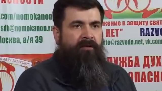 Признание начальника паспортного стола : "Нас обучают ставить лазером штрих коды на лоб" смотреть онлайн