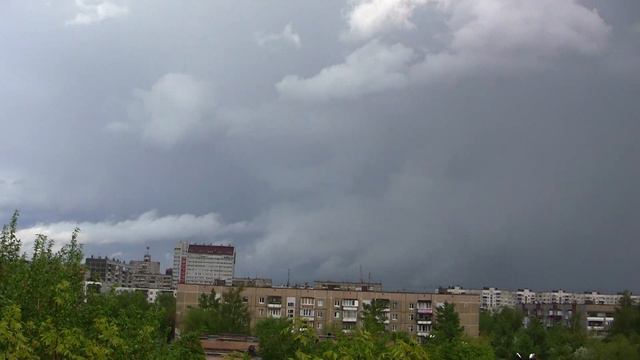 8 Сразу после ливня чистые небеса в Челябинске 24 мая 2015 года. смотреть онлайн