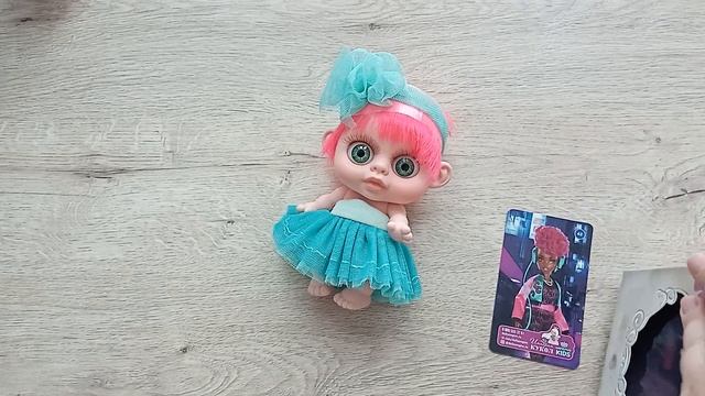 Распаковка испанского пупсика от Berjuan / Baby Biggers / Пеллироха Биггерс смотреть онлайн