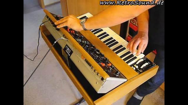 Moog Minimoog Model D Analog Synthesizer (1978) 