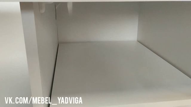 Мебель Ядвига. Маникюрный стол МС16-2 с местами для крепления лампы, кабель-каналами, гл.тумбы 50 с смотреть онлайн