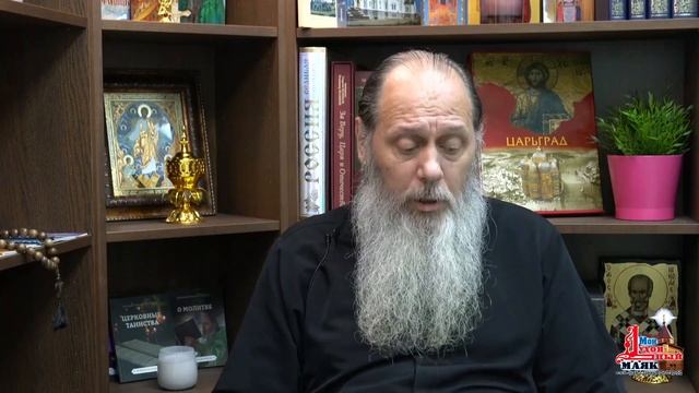 Как не впадать в уныние от осознания своей греховности? (о. Владимир Головин) смотреть онлайн
