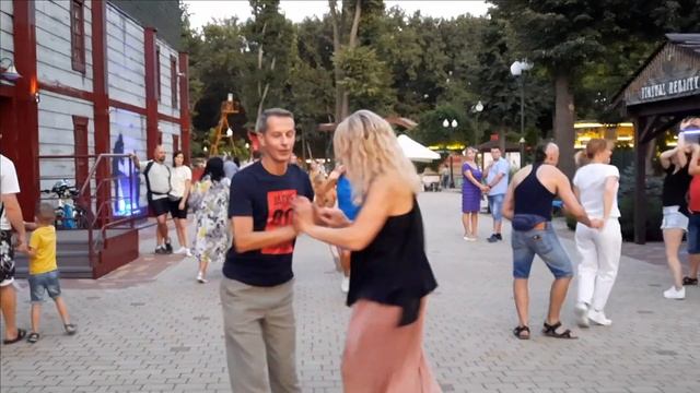 СТИРАЕТ НОЧЬ ВСЕ ТО,ЧТО БЫЛО ДНЕМ смотреть онлайн