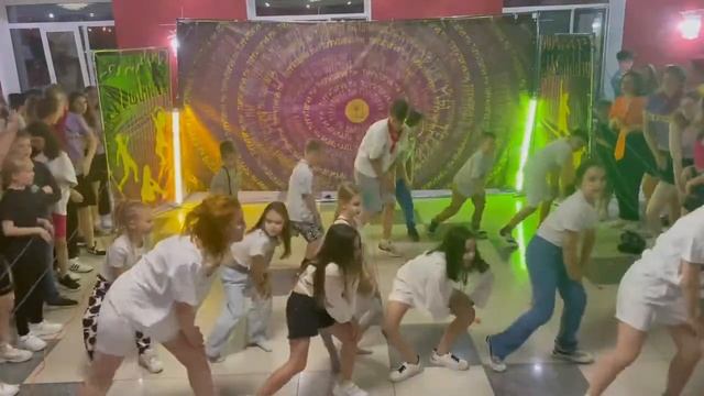 ТМ I Dance Battle I 8-й отряд "Зелёные человечки" I 1 проект 1-я смена I Лето 2022 смотреть онлайн