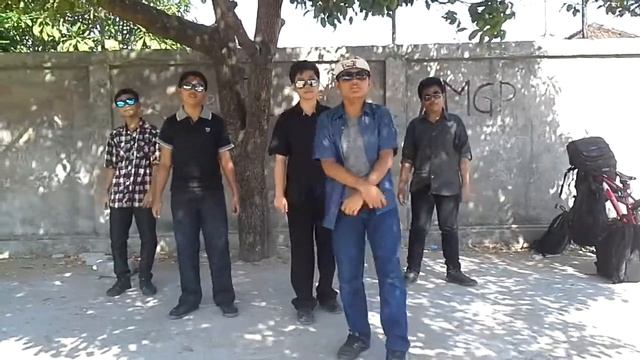 Que Sera Cover смотреть онлайн