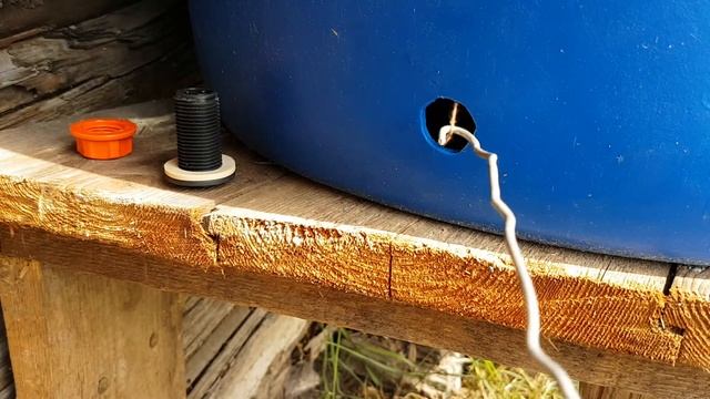 Как установить кран в бочку смотреть онлайн