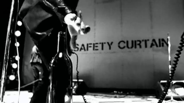 Black Rebel Motorcycle Club - What Ever Happened To My Rock And Roll (Punk Song) смотреть онлайн