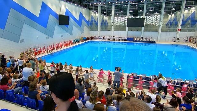 Команда Скифы на соревнованиях по Синхронному плаванию - Первенство Москвы 2019 смотреть онлайн