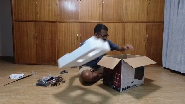 Edifier R2000DB Powered Bluetooth Bookshelf Speakers Unboxing || What’s in the box || смотреть онлайн
