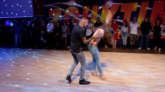 ZT2018 Artists Introductions with Mathilde & Alex (video by courtesy of Poczos Atilla) ~ Zouk Soul смотреть онлайн