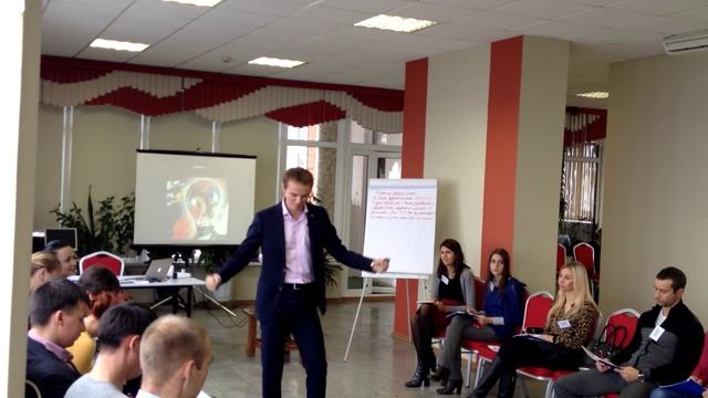 Как вести ПЕРЕГОВОРЫ с клиентом ПО ТЕЛЕФОНУ? Точки воздействия. Владимир Якуба. смотреть онлайн