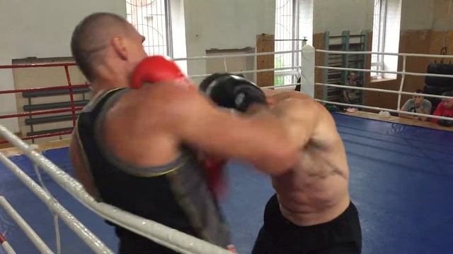 спарринг бокс Запорожье 01.06.2016 2 раунд смотреть онлайн