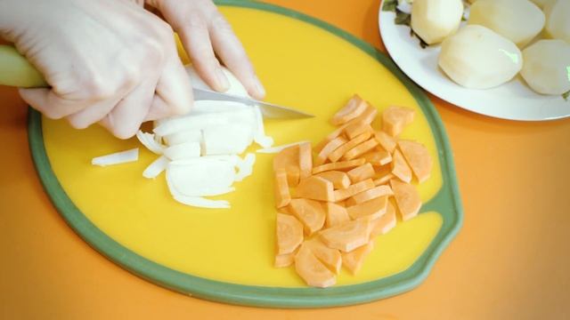 «Голень индейки в духовке» смотреть онлайн