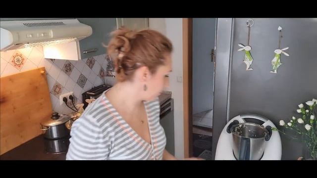 Куриные котлетки с кабачком!!! Пюре из сельдерея - ВКУСНЯТИНА вТермомиксе. Thermomix Rezepte смотреть онлайн