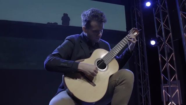 Roland Dyens-Libra Sonatine part 3 "Fuoco" played by Stephan Kozub (Степан Козуб 2020) смотреть онлайн