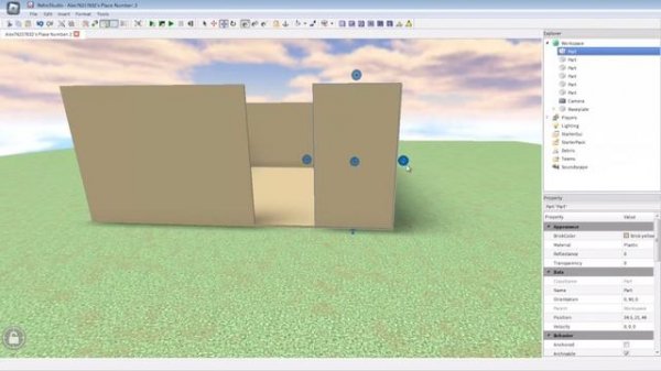 I Built a game in OLD ROBLOX… | Retro Studio