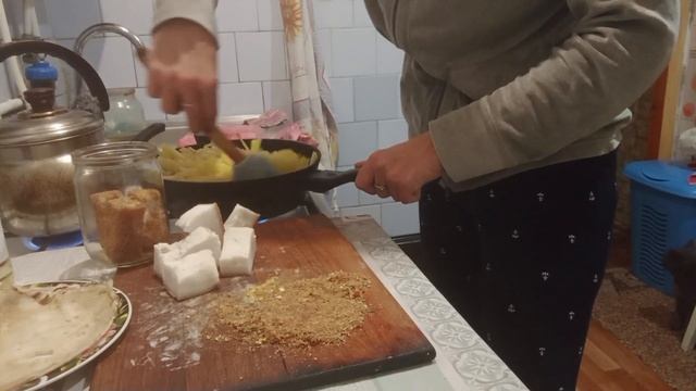 ??? Семейный влог. Жарим картошку. Наши фотки. смотреть онлайн