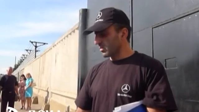 Депортация велосипедиста смотреть онлайн