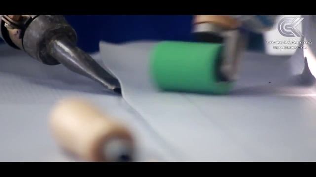 Монтаж кровли из ПВХ: как сделать примыкание к парапету с помощью ПВХ-металла