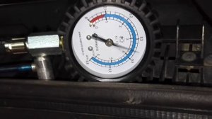 Замер давления топлива в рампе Шевроле Нива