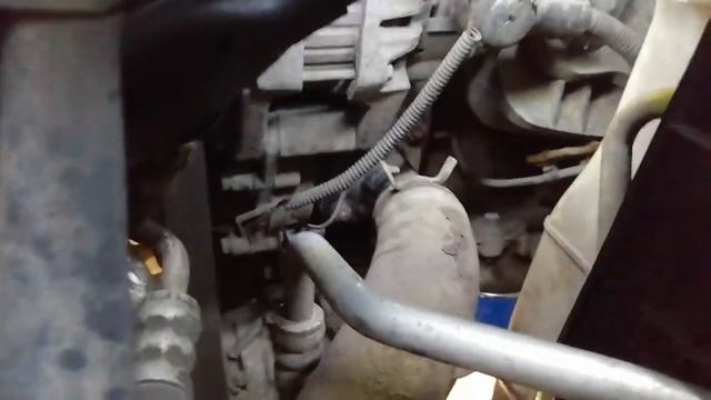 киа рио 3 поколение, замена антифриза и термостата, может кому пригодится ? смотреть онлайн