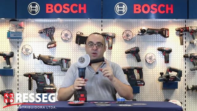 A Esmerilhadeira Angular a Bateria de 5"" Bosch GWX 18V-10 PC XLOCK смотреть онлайн
