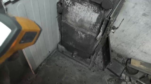 Сжигание утоптанного сырого навоза и уг.пыли  в печки .