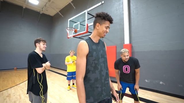 Last To Stop Jump Rope Wins $10,000 w/ 2HYPE! смотреть онлайн