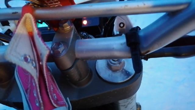 Yamaha Рулит... WR250R - Запуск в мороз. смотреть онлайн