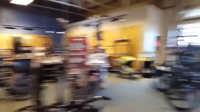 STORE TOUR: REI, Schaumburg IL смотреть онлайн