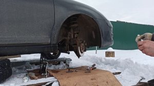 Замена рулевых тяг и рулевых наконечников Ситроен С4, Пежо 308 зимой - возможно и без ямы