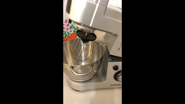 Mixer Robot de bucatarie Heinner Cum se utilizeaza instructiuni de folosire alegere program tutoria смотреть онлайн