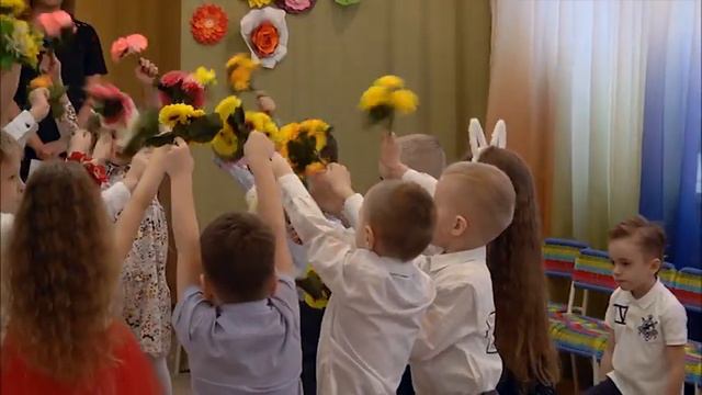 ПОЧАТОК ВЕСНЯНОГО СВЯТА "ІДЕ ВЕСНА" irina.drozdova.2010@gmail.com смотреть онлайн