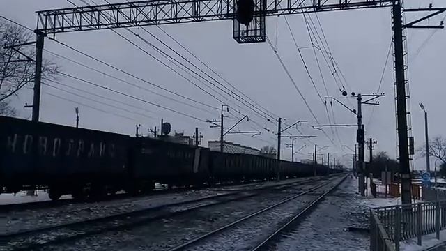 Электровоз ВЛ10-1471 с грузовым поездом на О.п. 2364 Км смотреть онлайн