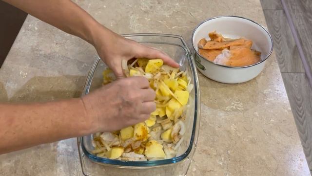 НОВОЕ БЛЮДА из ХРЕБТОВ ЛОСОСЯ !!! смотреть онлайн