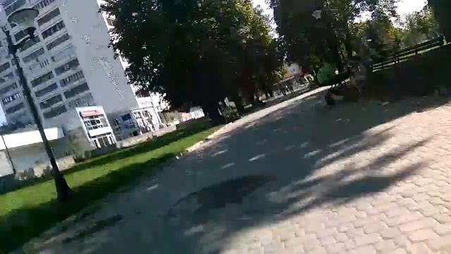 (Простите , что частями снимаю , я соядинил видео , но не загружается ( Катаемся! смотреть онлайн