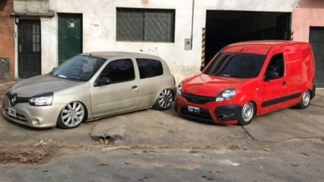 Renault Kangoo al piso смотреть онлайн