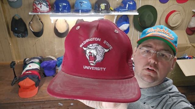 100 Hats to Sell ON EBAY Unboxing Vintage and Sports Some Bangers Some Disappointment смотреть онлайн