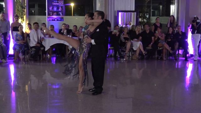 Yanina Quiñones y Neri Piliu - 10° Bari Tango Congress - 07.10.2022 3.4 смотреть онлайн