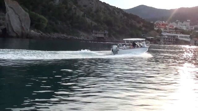 Ловля ставриды. Крым, поселок Новый Свет.12.06.2015. смотреть онлайн