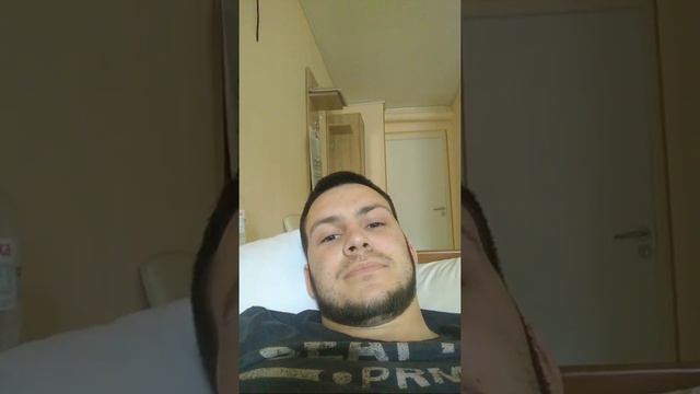 Лежу В Палате Под Капельницей смотреть онлайн