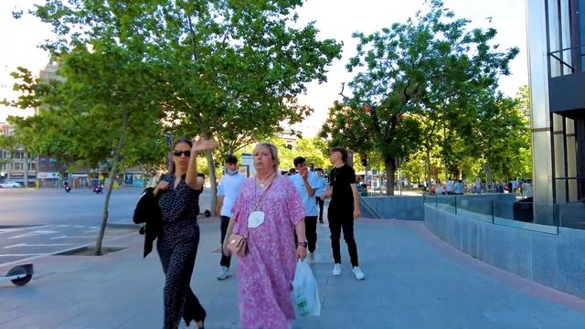 WALKING streets of MADRID 2023 | 4K 60fps Madrid Walking Tour (▸27 min) | Santiago bernabeu смотреть онлайн